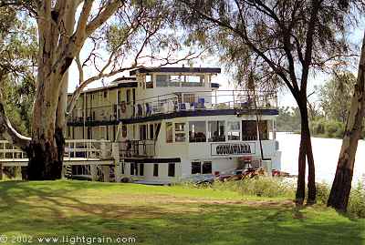 Murray River paddle steamer